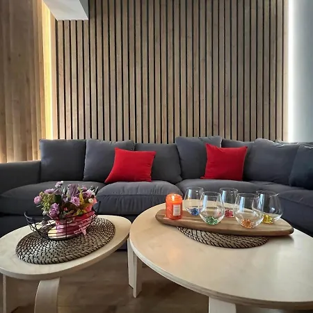 2-bedroom Luxury In The Center Of Apartmán Sofie